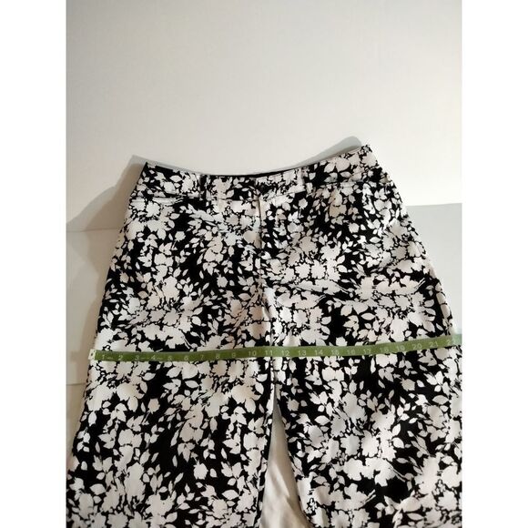 Croft & Barrow Plus Size Women's Capris - Picture 6 of 10